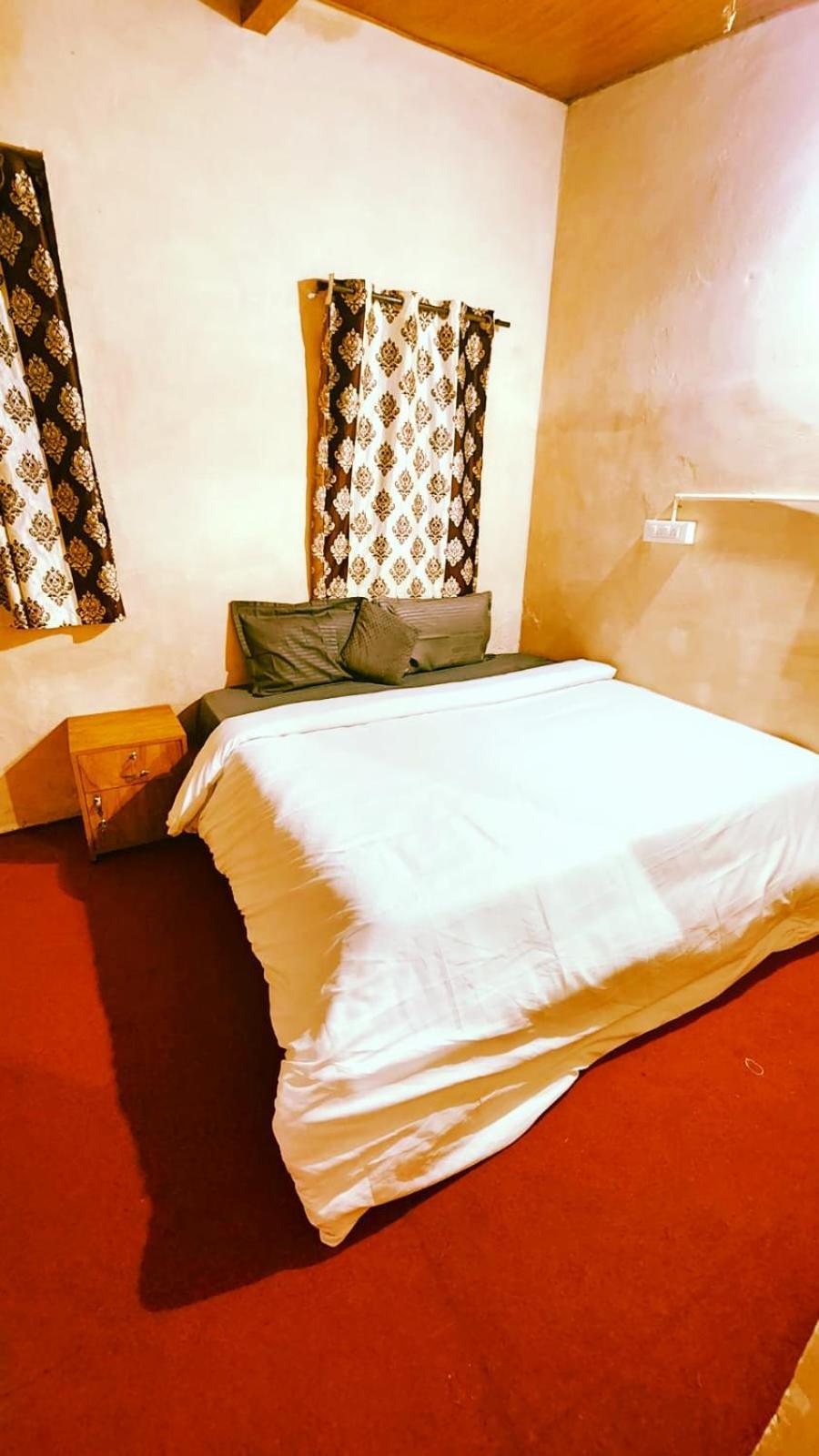 Woodhouse Hotel Ooty Buitenkant foto